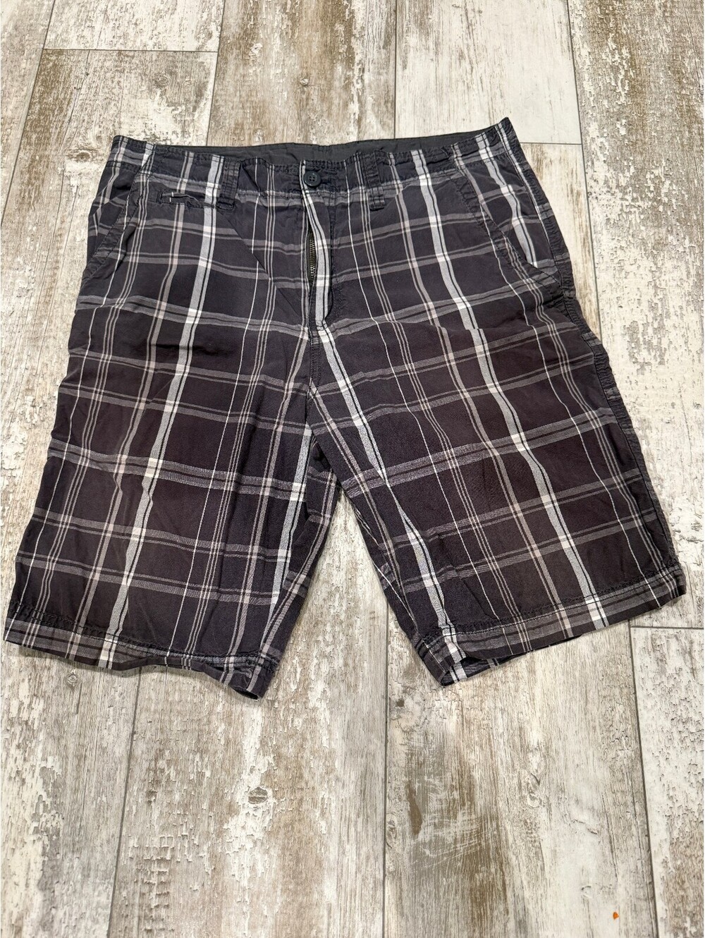 Faded Glory Plaid Shorts Men’s 34 Gray Cotton Y2K Skater